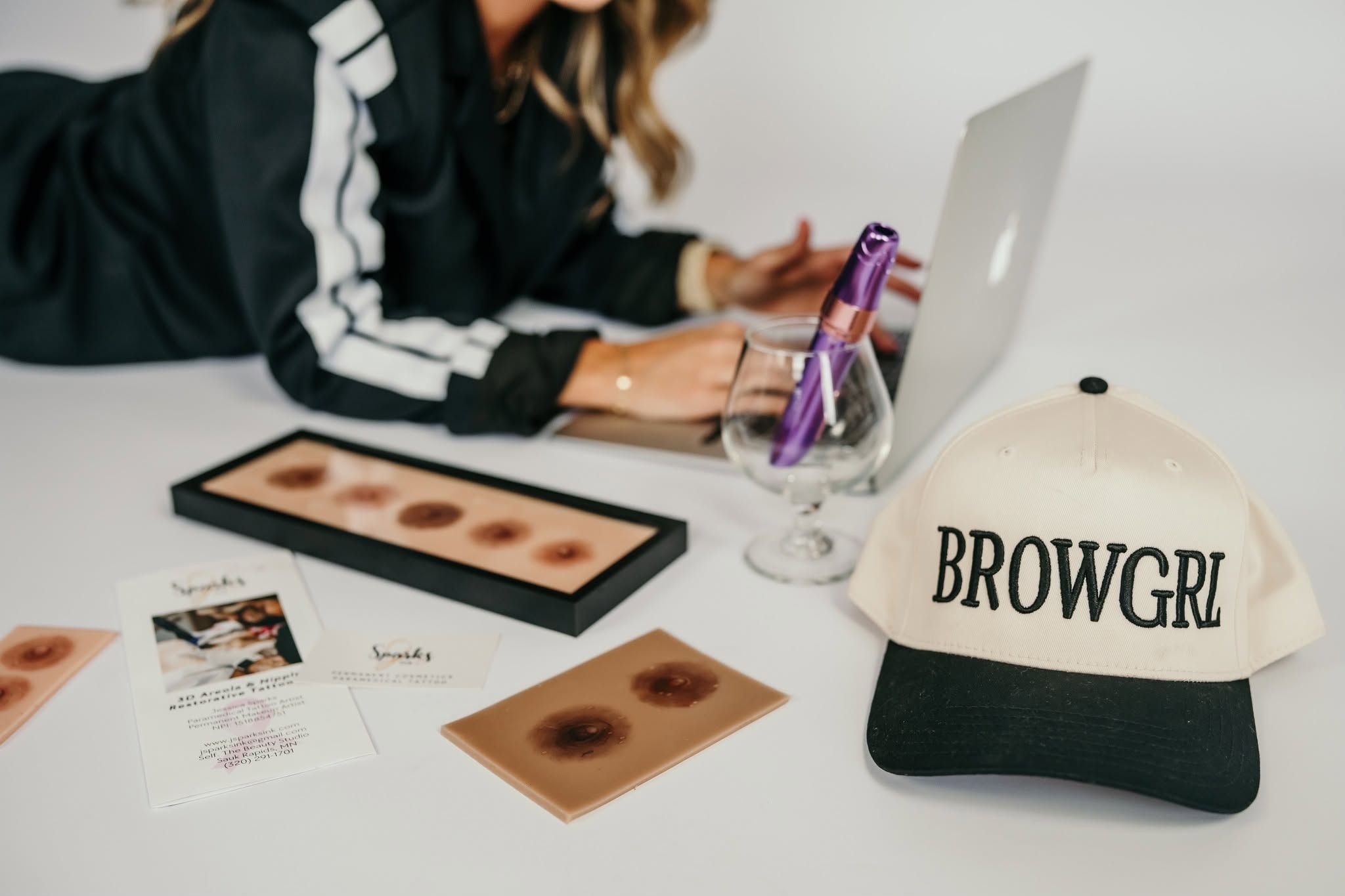 Nano brows